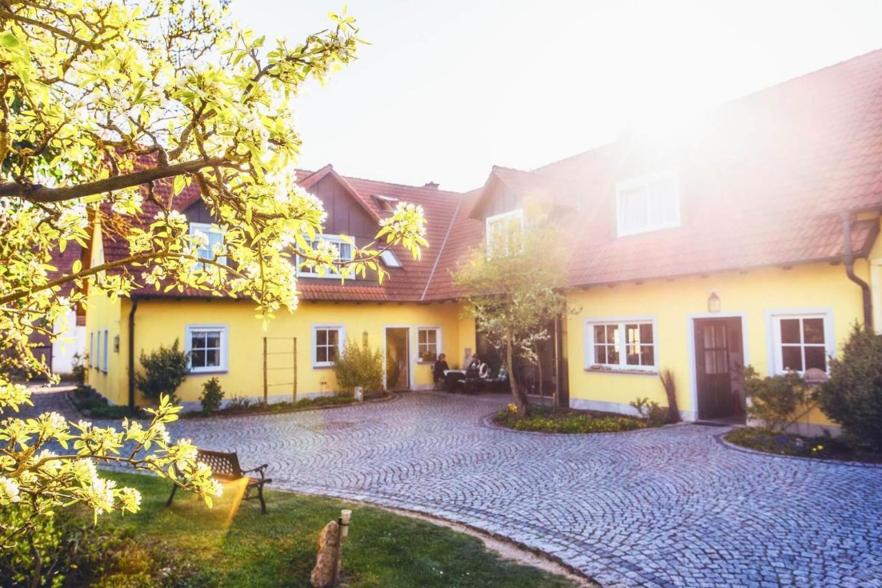 Pension Sankt Urban Зоммерах Экстерьер фото