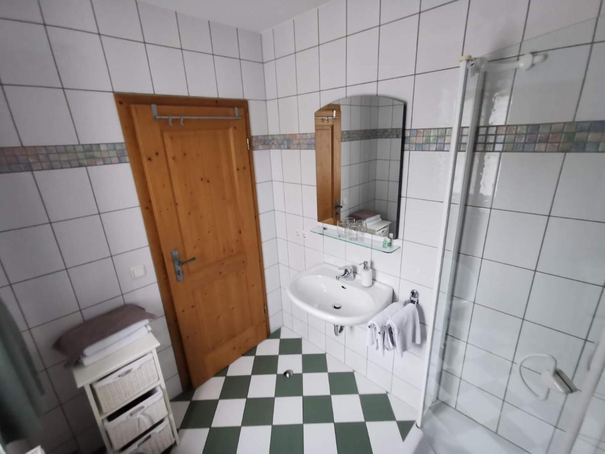 Pension Sankt Urban Зоммерах Экстерьер фото
